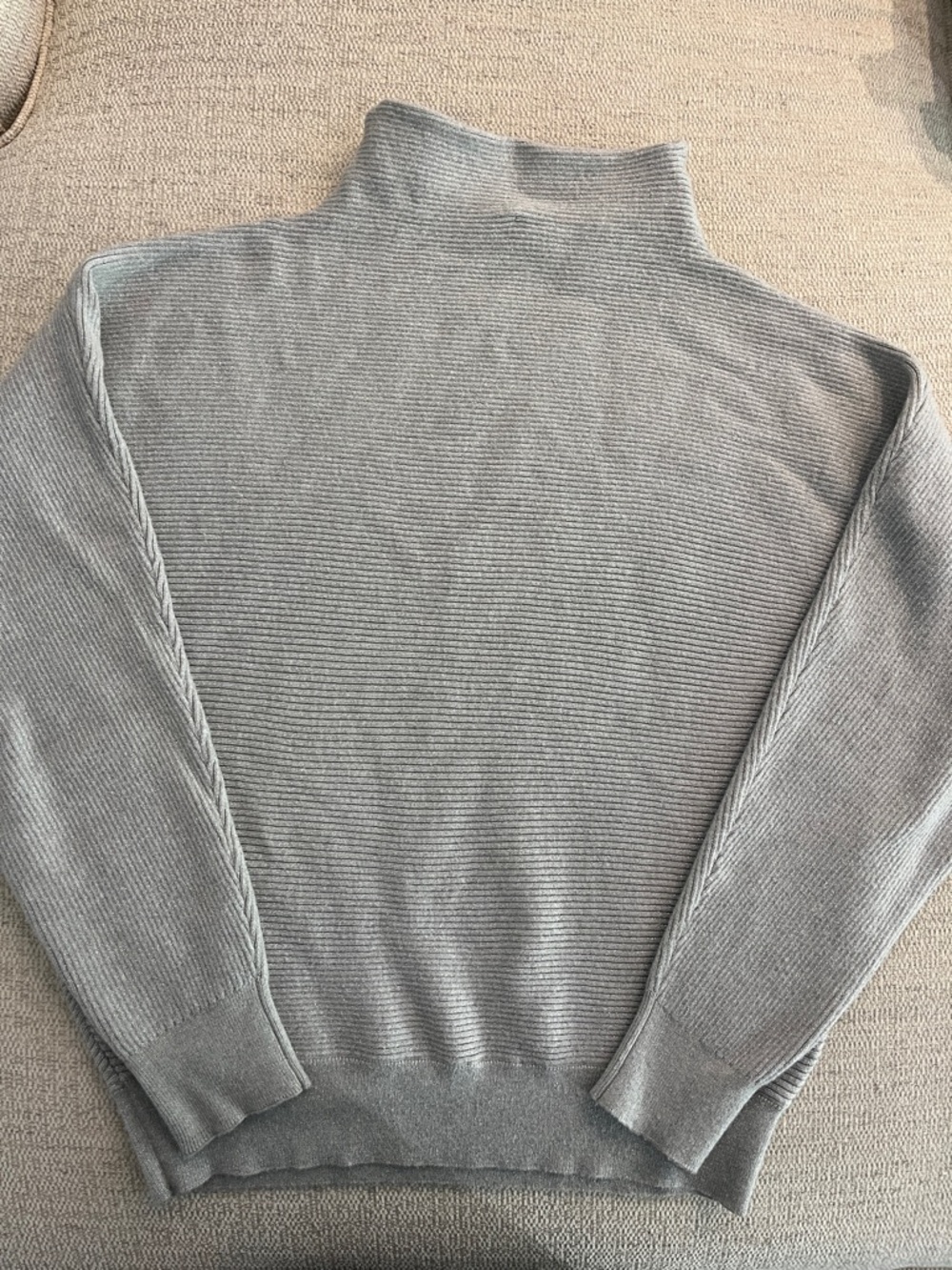 Philosophy Ribbed Knit Turtleneck Sweater in Light Gray